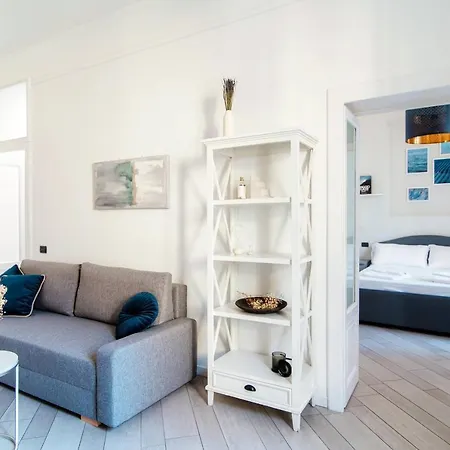 Shades Of - Blue Apartament Como